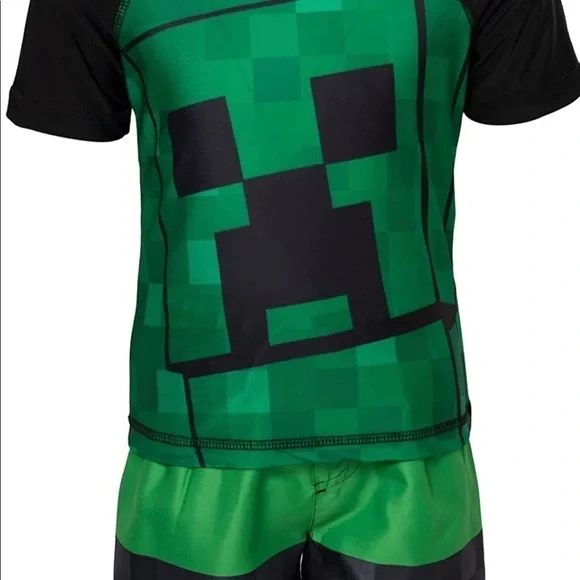 𝅺Boys Minecraft Rash Guard & Swim Trunks Set